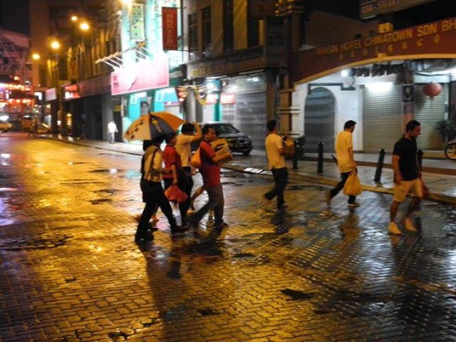 392912_10151516675297728_894008118_n