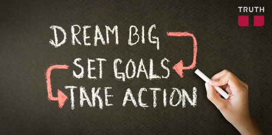 Go-For-It-The-Ellen-Campaign-Chasing-Your-Dreams-TruthBelts-mens-womens-vegan-vegetarian-belts-and-fashion